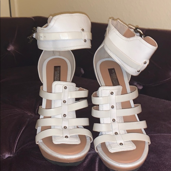 BCBGMaxAzria Shoes - BCBGMAXAZRIA runway white platform shoes